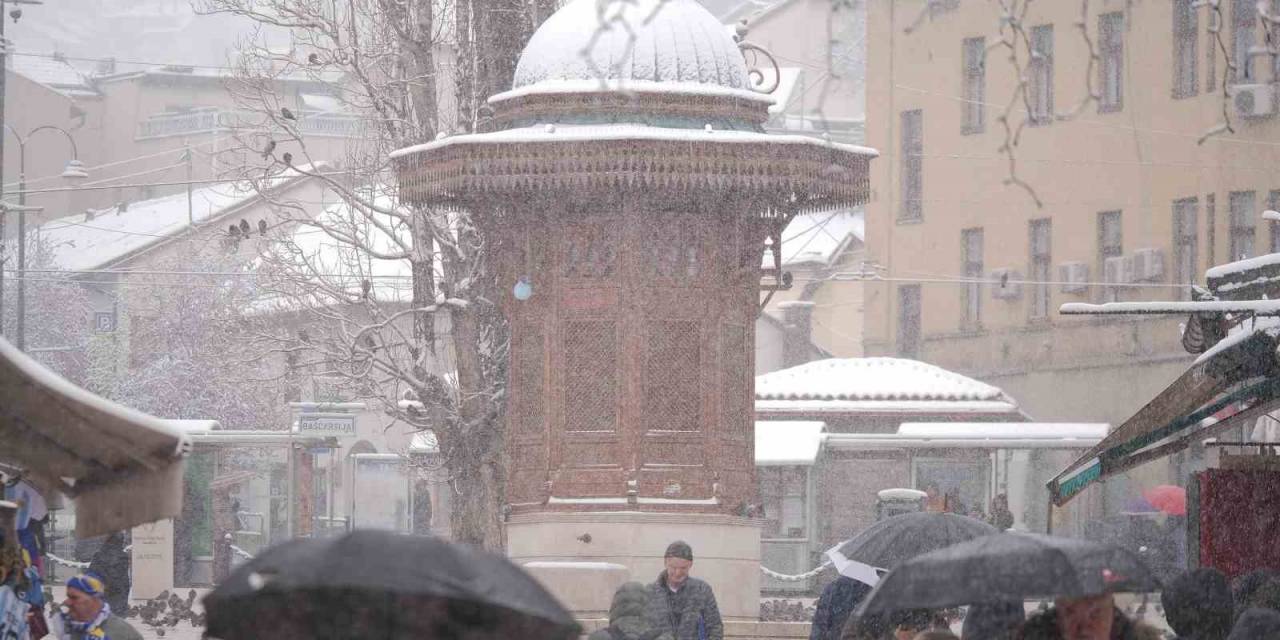 Balkanlara Kış Geri Döndü
