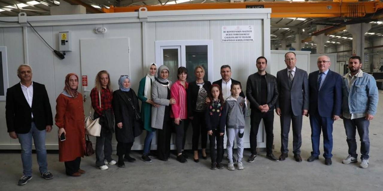 Öğrenci Velilerinde Konteyner