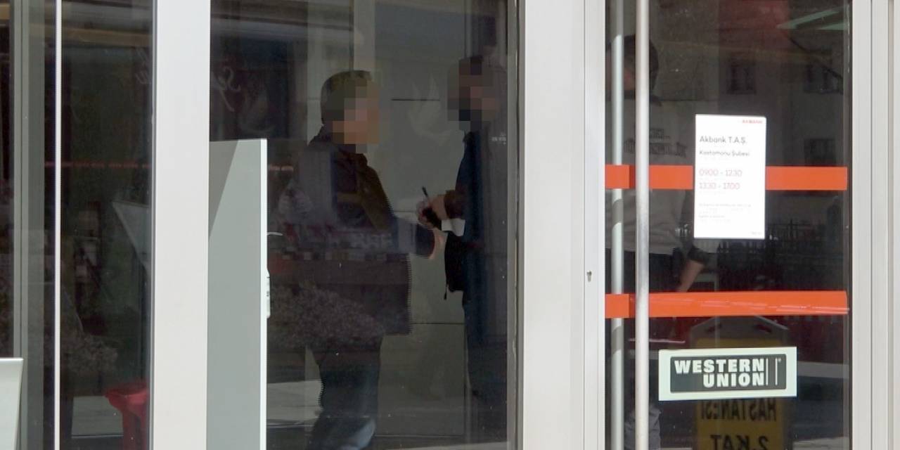 Bankadan Gelen Mesajları Okumadan Onayladı, 40 Bin Tl Dolandırıldı