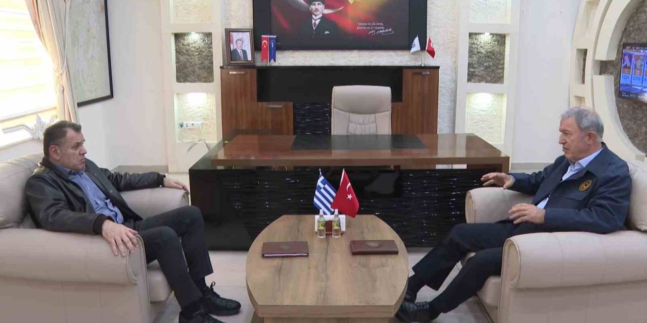 Milli Savunma Bakanı Akar, Yunanistan Savunma Bakanı Panagiotopoulos İle Bir Araya Geldi