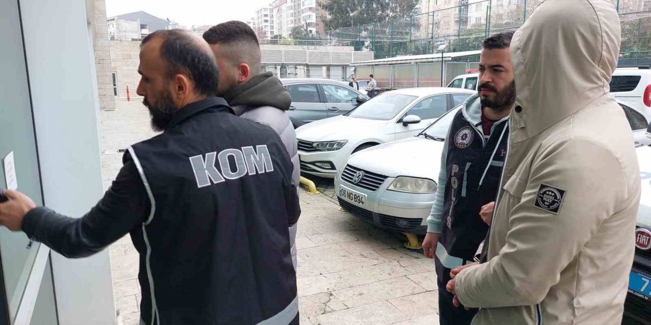 İnternetteki Sitelerden Sahte Parayla Alışveriş Yapan 2 Kişiye Ev Hapsi