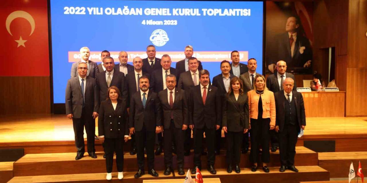 Tekstil İhracatçıları Genel Kurulda Bir Araya Geldi