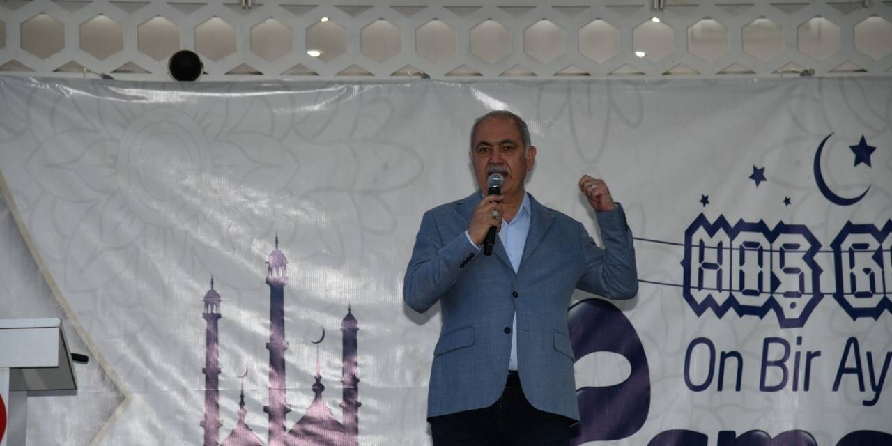 Osmaniye’de Afetzedeler Mahalle İftarında Buluştu