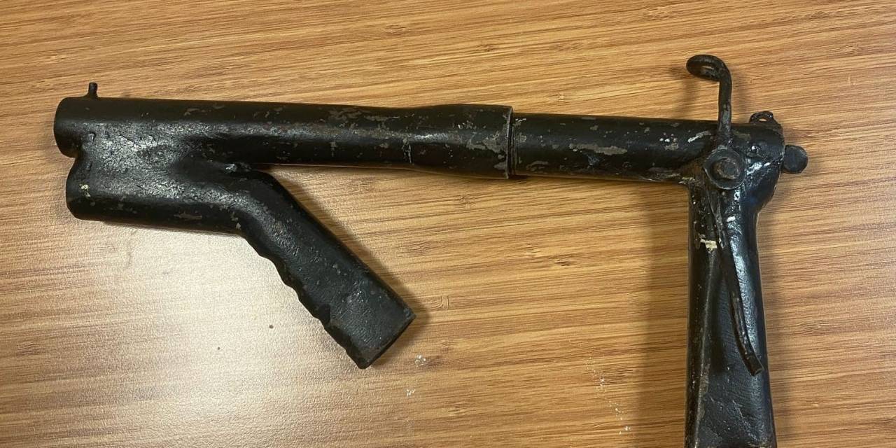 Yolda Bulduğu Düzenek Patladı, Bacağından Yaralandı
