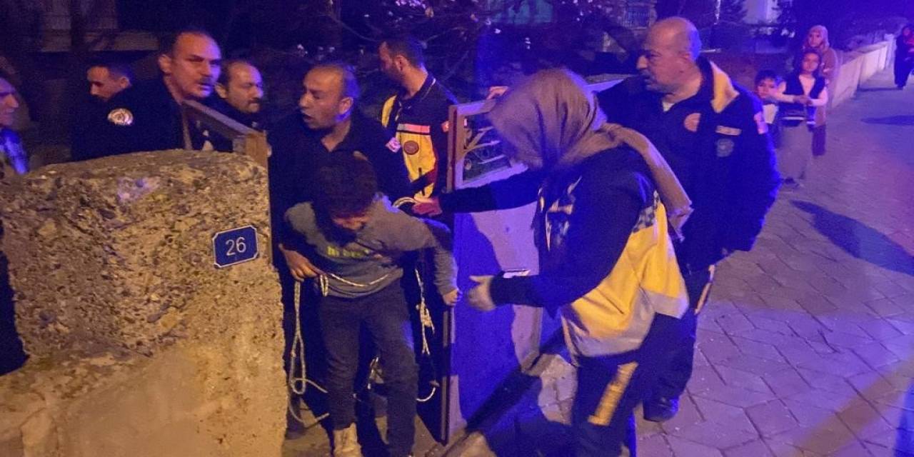 Erzincan’da Kuyuya Düşen Çocuk Kurtarıldı