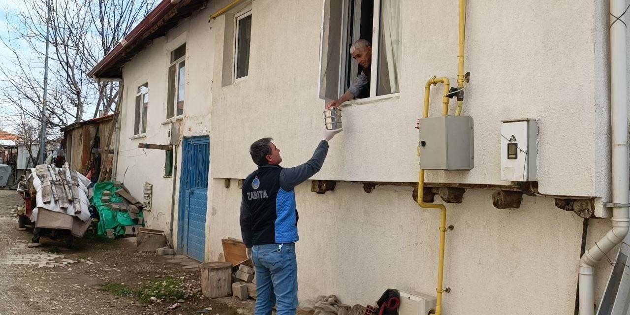 Hisarcık’ta İhtiyaç Sahibi Vatandaşların İftar Yemeği Belediyeden