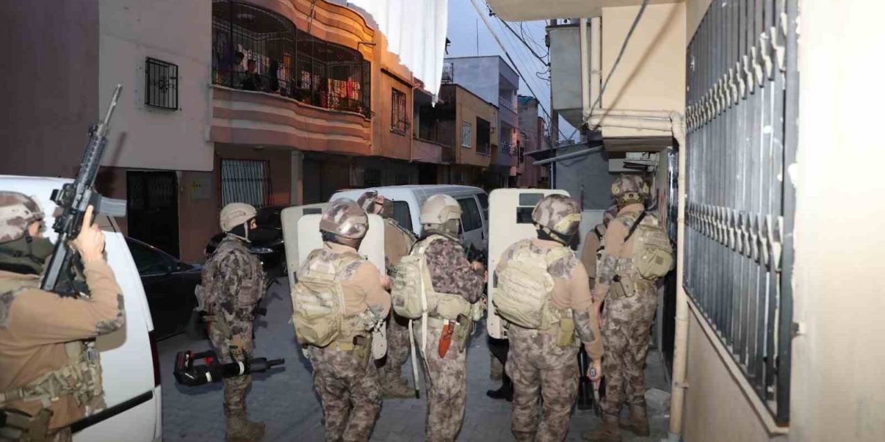 Mersin’de Asayiş Operasyonu: 4 Gözaltı
