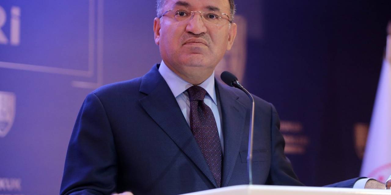 Bakan Bozdağ’dan İsrail’e Mescid-i Aksa Tepkisi: “israil Hükümeti, Haksız Saldırılarına Derhal Son Vermelidir”