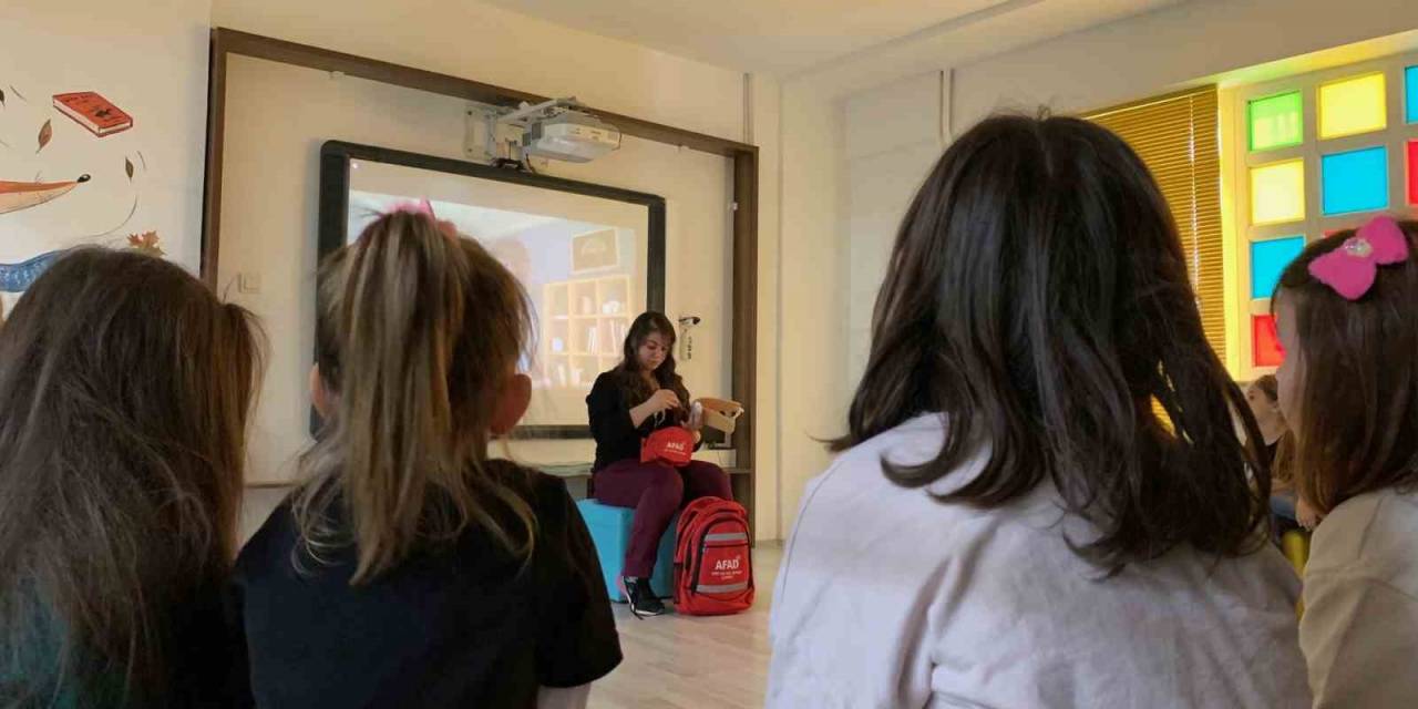 Minikler Oyun Ve Animasyonlarla Afetlere Hazırlanıyor