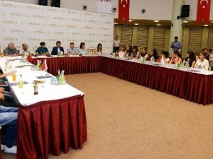 Bulgaristan’da Yaşayan Öğrencilerden Btso’ya Ziyaret