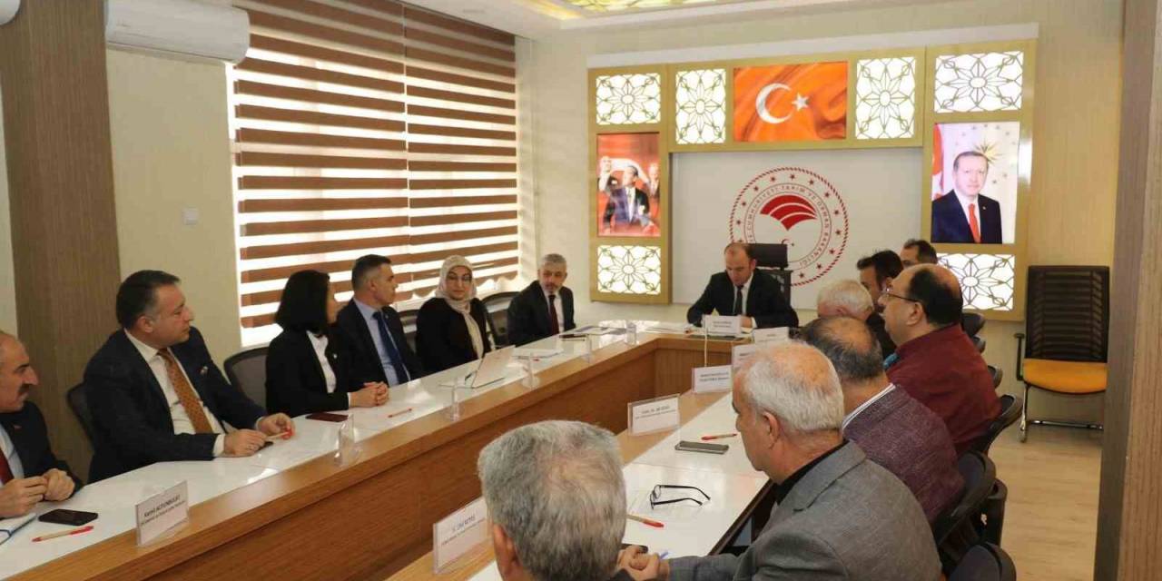 Elazığ’da Tarımsal Kuraklık İl Kriz Merkezi Toplantısı Yapıldı