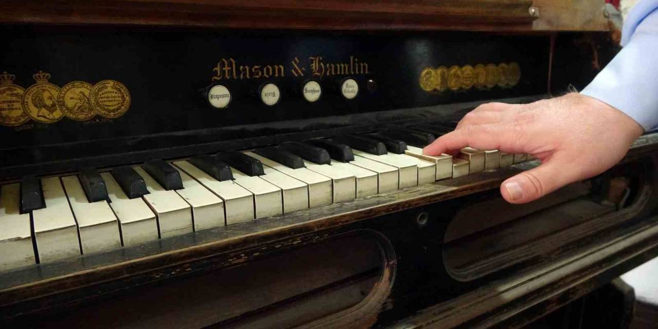 1900’lü Yıllarda Fransa’dan Anadolu’ya Üç Adet Gönderilmişti, Biri Yozgat’ta Sergileniyor