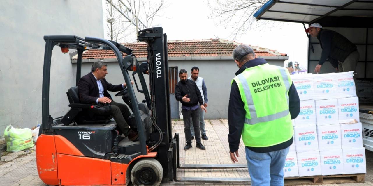 Dilovası’nda Tüm Hanelere Ramazan Kumanyası Dağıtılıyor