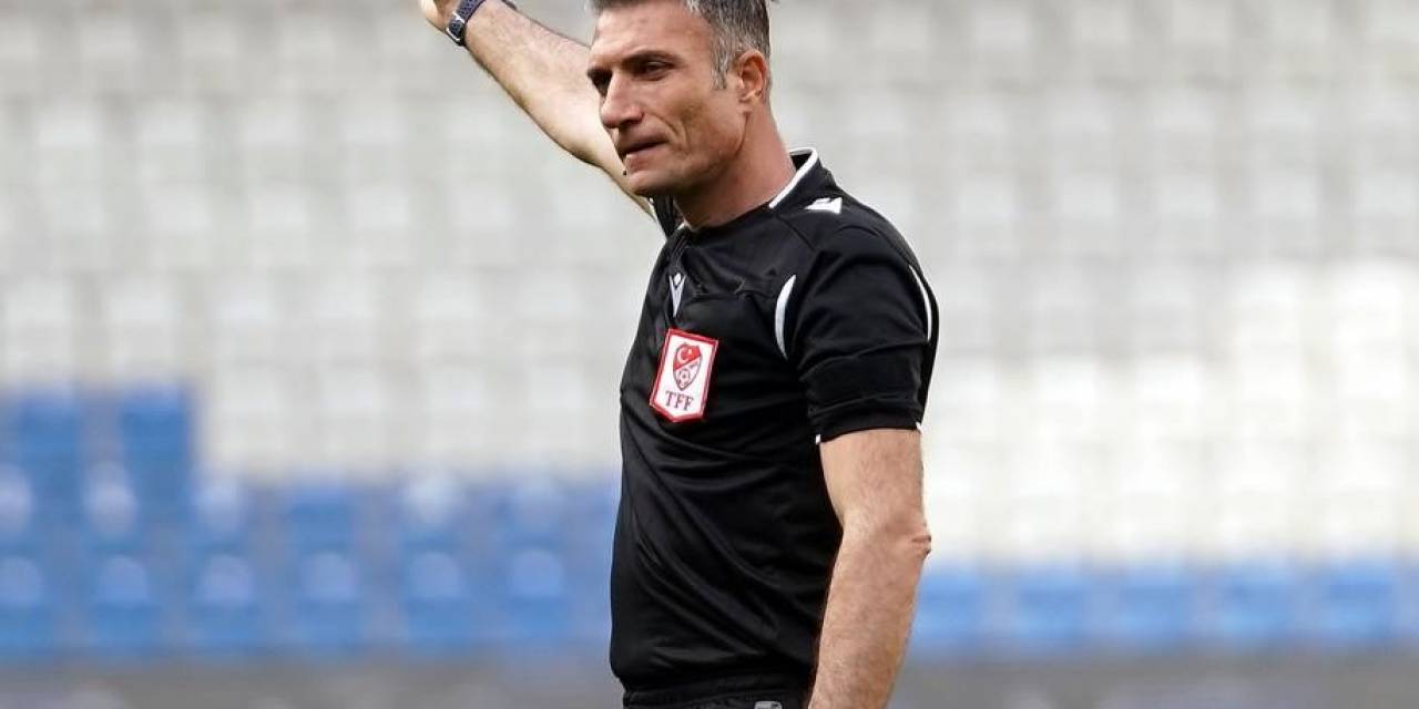 Galatasaray-başakşehir Maçının Var’ı Özgür Yankaya