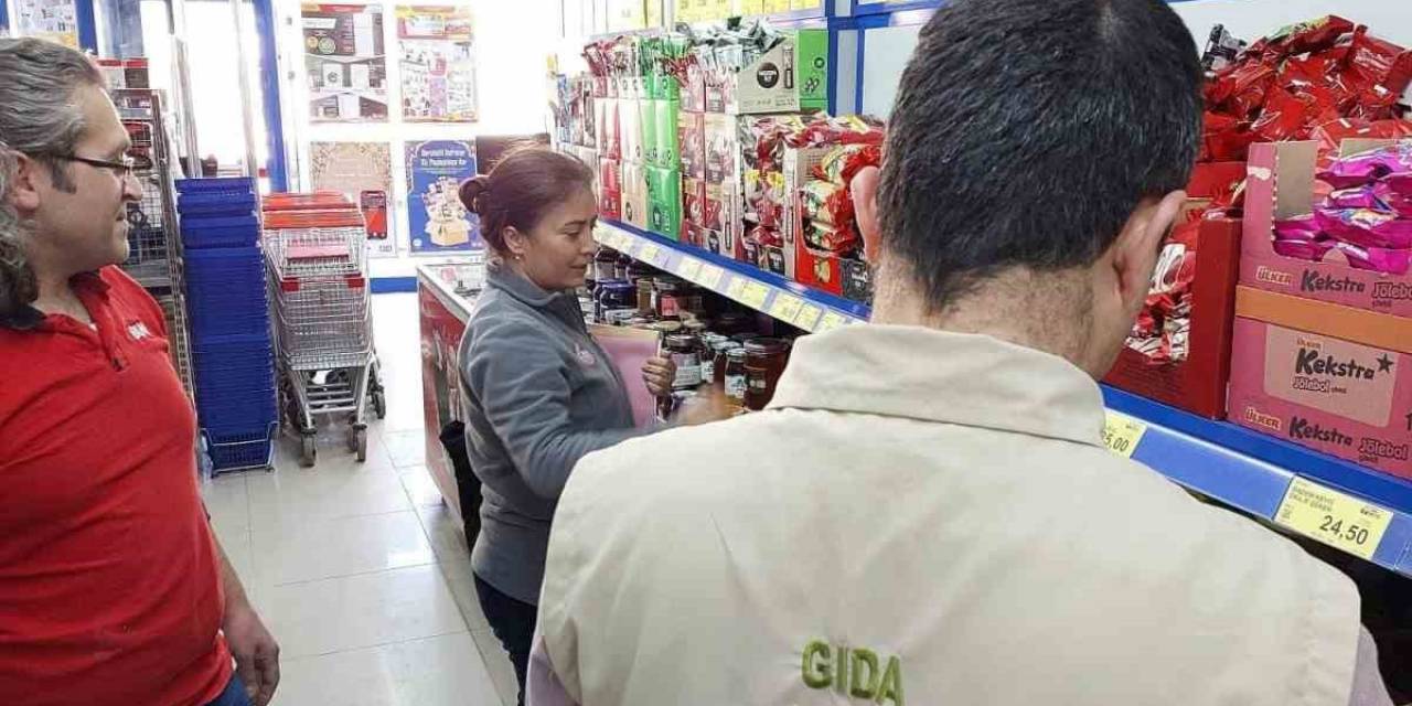 Bolvadin’de Marketlere Yönelik Gıda Denetimi