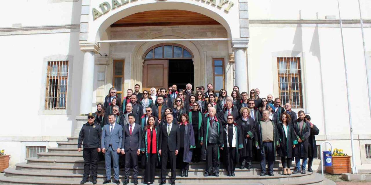 Sinop’ta 5 Nisan Avukatlar Günü Kutlaması