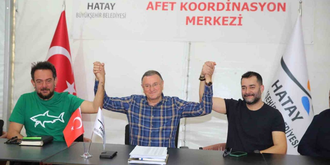 Başkan Savaş:"el Ele Verip Hatay’ımızı Ayağa Kaldıracağız"