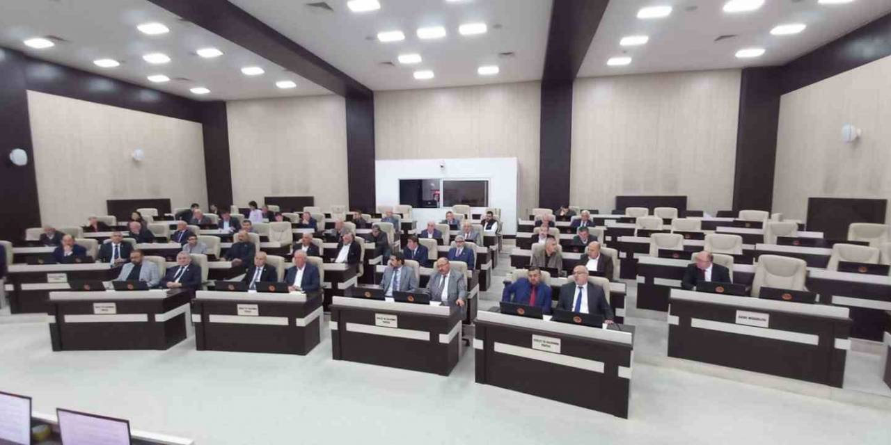 İl Özel İdaresi Kültür Ve Sosyal İşler Müdürlüğünü Kapandı