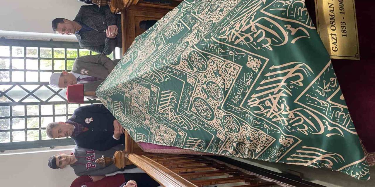 Plevne Kahramanı Gazi Osman Paşa Kabri Başında Anıldı
