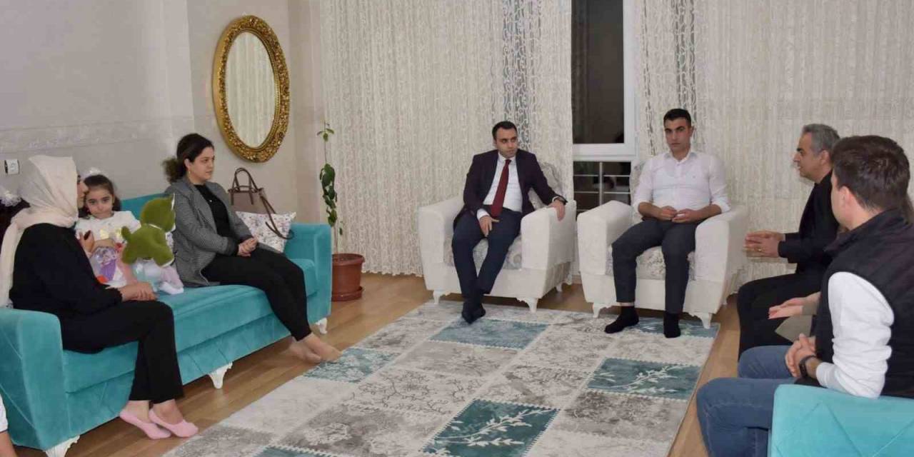 Siirt Vali Vekili Baytok, Şehit Ailesi İle İftar Yaptı