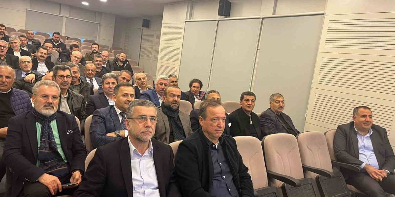 Muş’ta Yardımseverler İftarda Buluştu