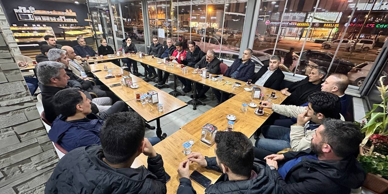 Yüksekova-iran Arasındaki Turizm Ağı Genişliyor