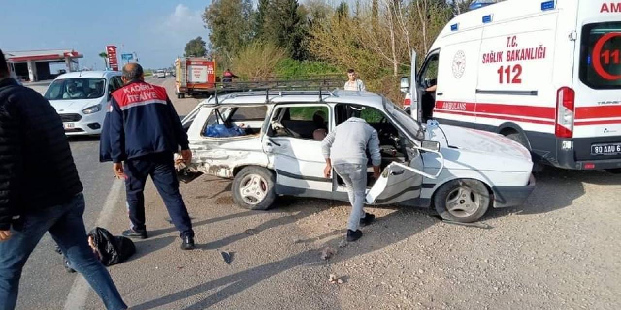 Osmaniye’de Otomobiller Çarpıştı: 1 Ölü, 3 Yaralı