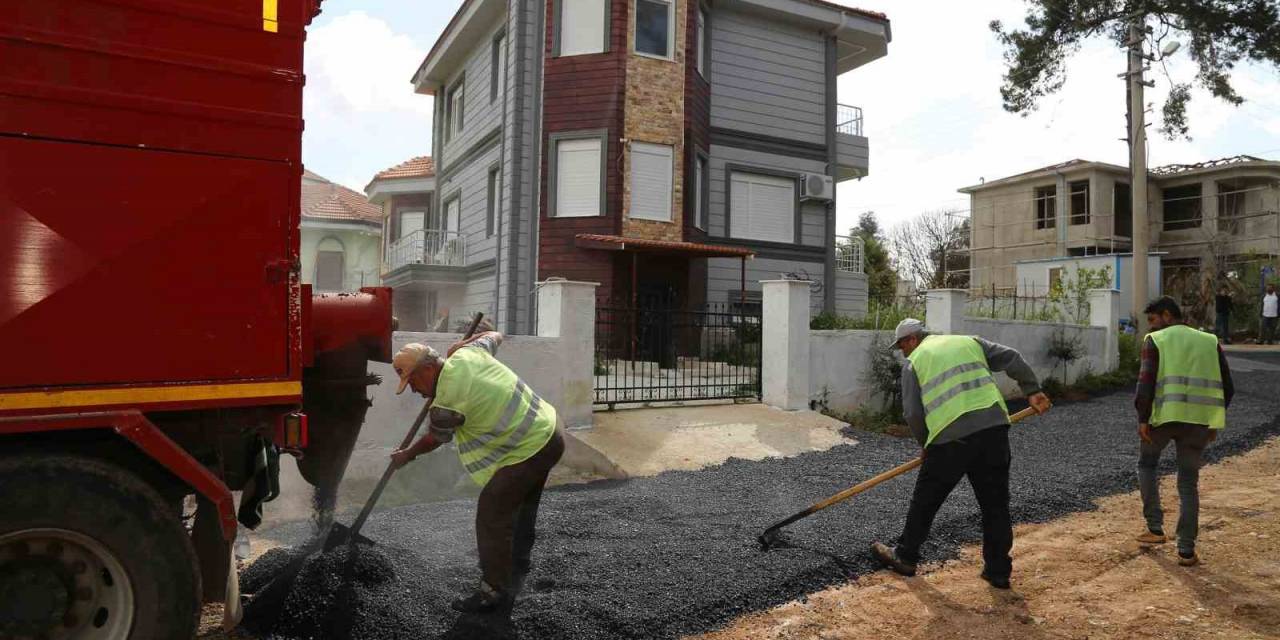 Döşemealtı’nda Bozulan Yollara Müdahale