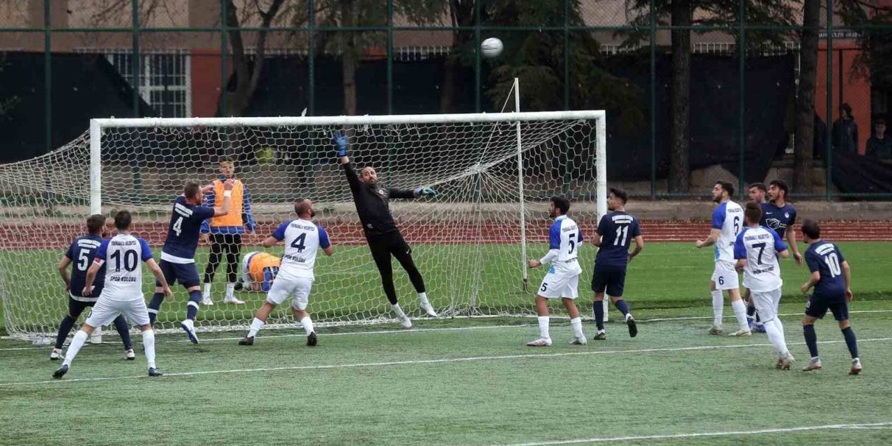 Yenimahalle Kahramankazan’a Geçit Vermedi