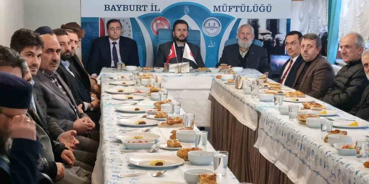 Bayburt’ta "ramazan Ve Zekat İyilik Buluşmaları"