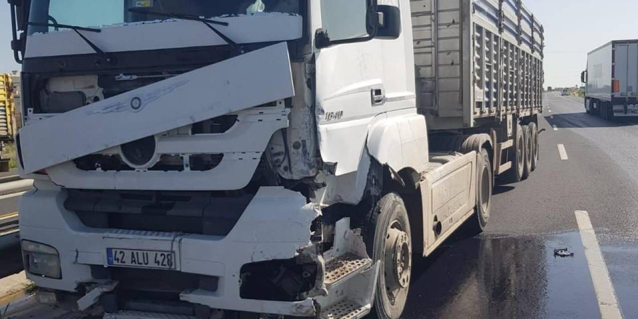 Nusaybin’de Tır Otomobille Çarpıştı: 1 Yaralı