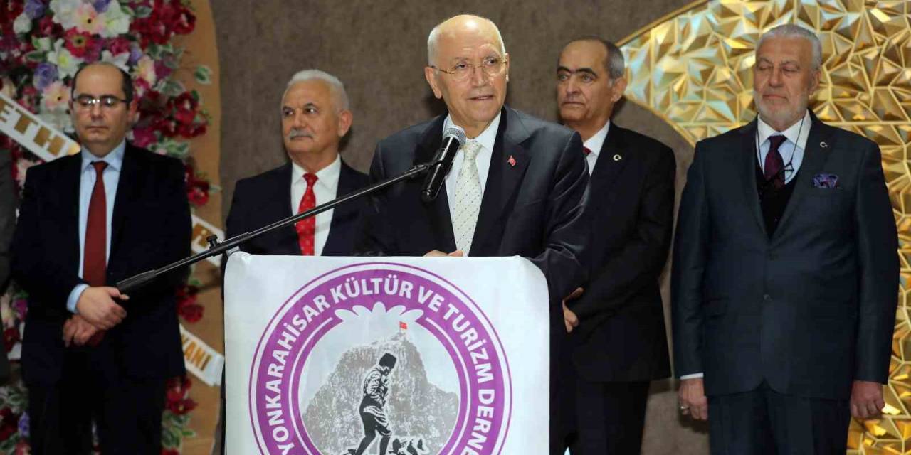 Afyonlular İftarını Yenimahalle’de Açtı