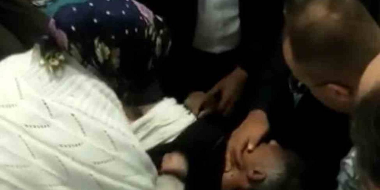 Namazda Kalp Krizi Geçiren Vatandaşa İlk Müdahaleyi Belediye Başkanı Yaptı