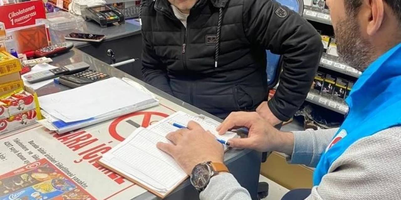 Hayırseverler Depremzedelerin Bakkal Borçlarını Ödedi