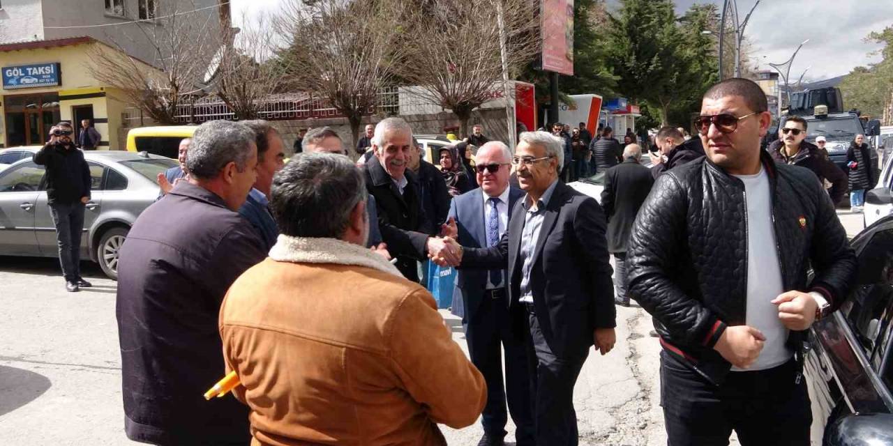 Vatandaştan Hdp’li Mithat Sancar’a Tepki: "benim Sorunum Sizinle"