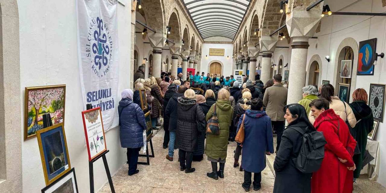 Bosnalı Kadınlardan Geleneksel Yıl Sonu Sergisi