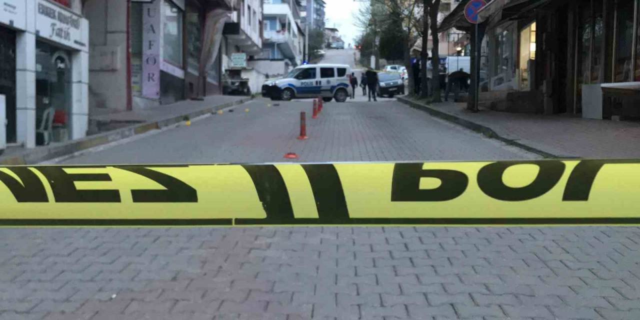 İş Yerinin Önünde Berberi Öldüren Şahıs Tutuklandı