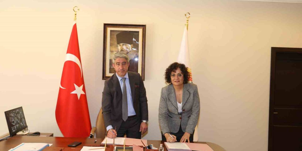 Hafsa Sultan Kervensarayı’nın Restoresi İçin İmzalar Atıldı