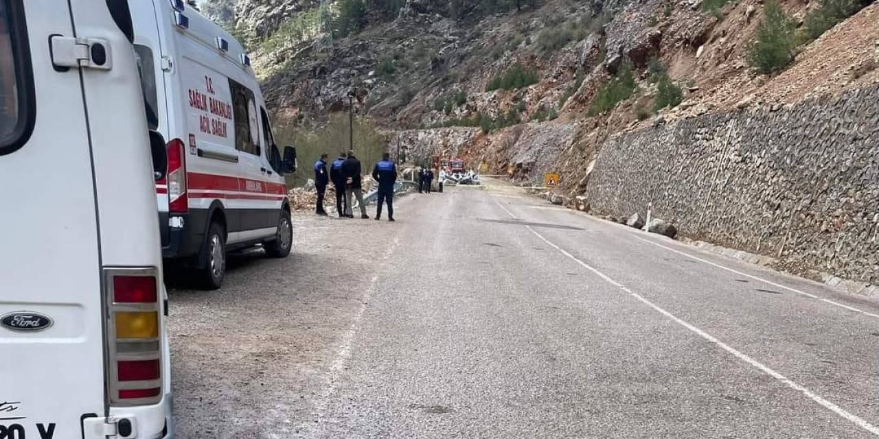 Adana’daki Heyelanda Hayatını Kaybeden Öğretmelerin Kimlikleri Belli Oldu