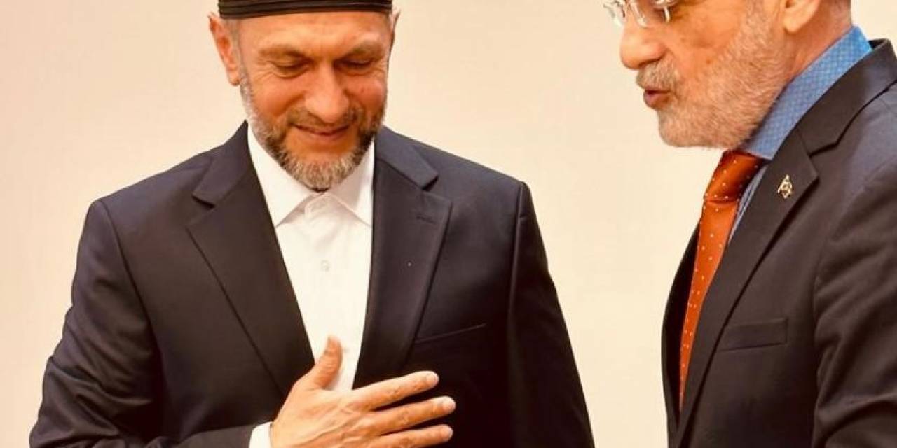 Cumhurbaşkanı Başdanışmanı Topçu, Kumuk Türkleri Vakfı Başkanı Gadjieviç İle Bir Araya Geldi