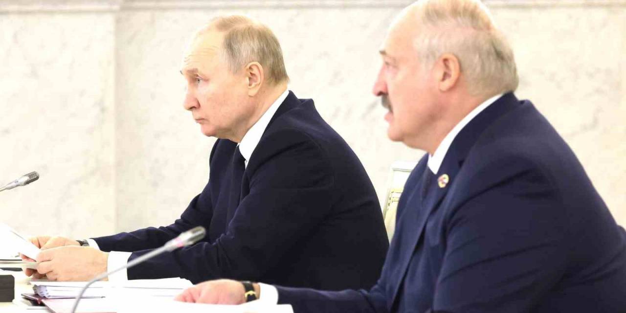 Putin Ve Lukaşenko, Moskova’da Bir Araya Geldi