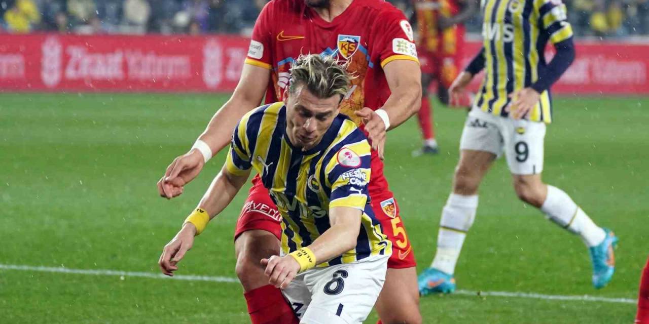Ziraat Türkiye Kupası: Fenerbahçe: 2 - Kayserispor: 1 (ilk Yarı)
