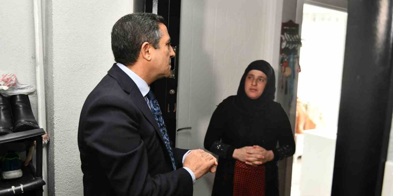 Esenyurt Belediyesi, Çölyak Hastalarına Glütensiz Gıda Kolisi Yardımında Bulunuluyor
