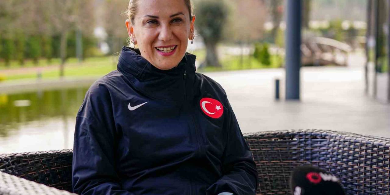 Necla Güngör Kıragası: "artık Aileler, ’bizim Kızı Değerlendirir Misiniz?’ Demeye Başladı"