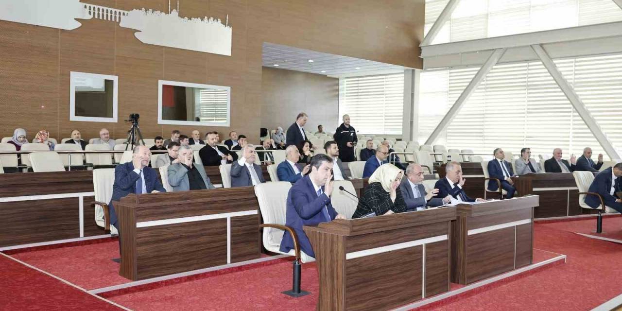 Sultangazi’de 2022 Yılı Faaliyet Raporu Meclis Onayından Geçti