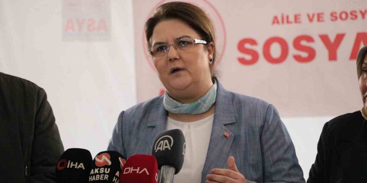 Bakan Yanık: "203 Sosyal Market Kurduk, 89 Milyon Ürün Dağıttık"