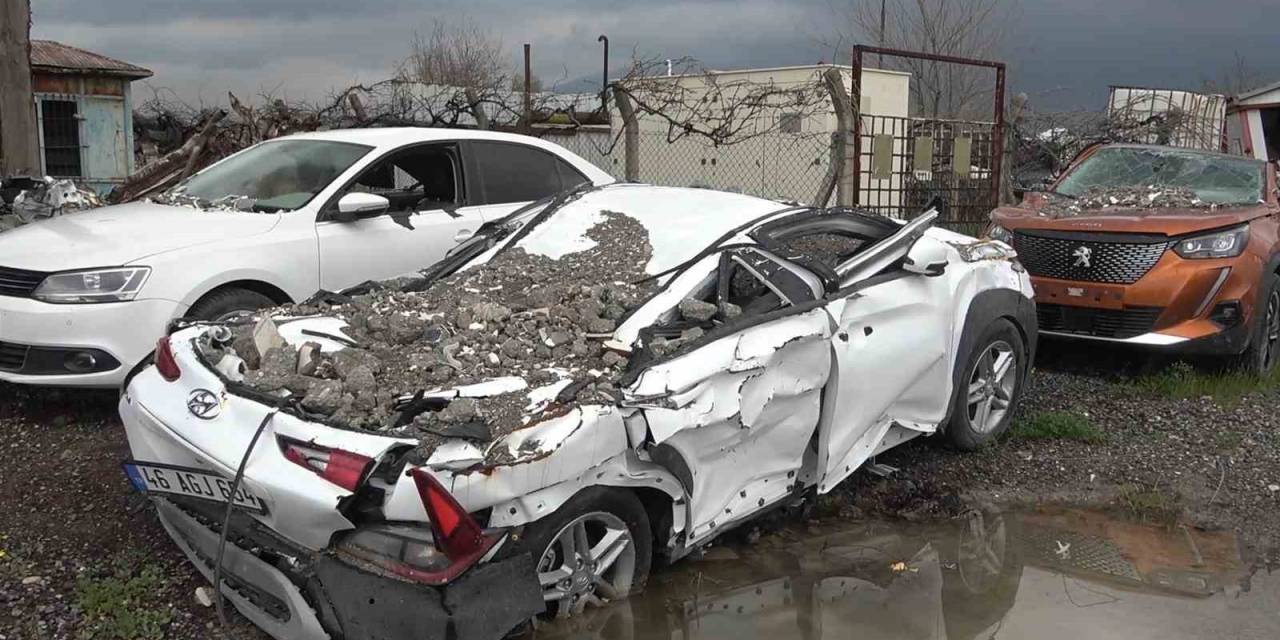 Araba Mezarlığı Felaketin Boyutunu Gözler Önüne Seriyor