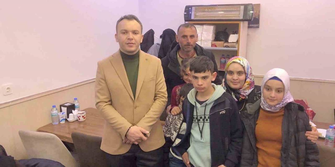 Yetim Ve Öksüz Çocuklar İftarda Buluştu