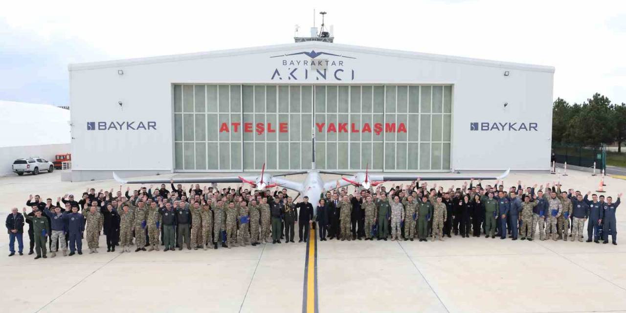 Bayraktar Akıncı Kursiyerleri Mezun Oldu