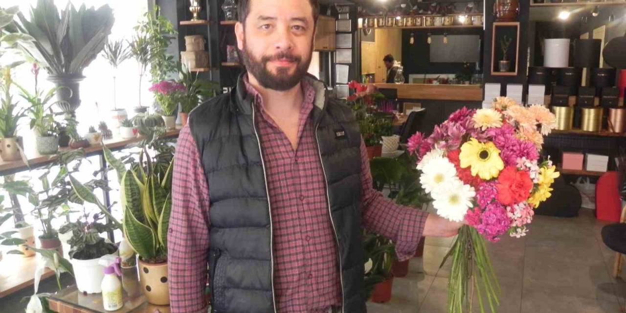 Eskişehir’de ’frezya’ Çiçeğine Yoğun Talep